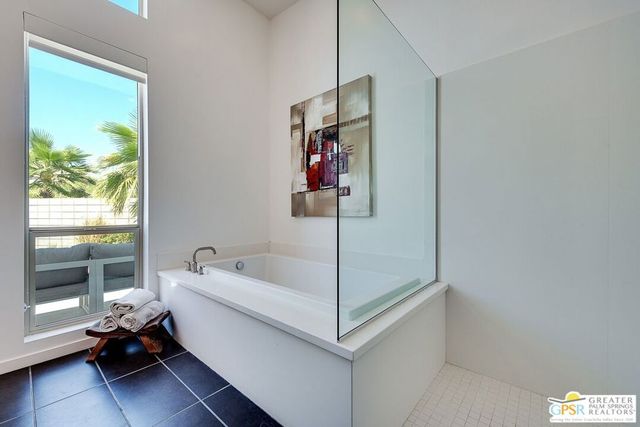 1157 Enamor Court, Palm Springs, CA 92262