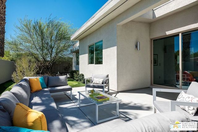1157 Enamor Court, Palm Springs, CA 92262