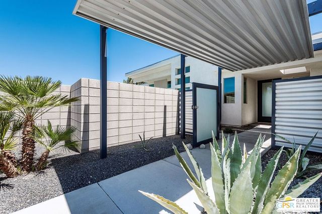 1157 Enamor Court, Palm Springs, CA 92262