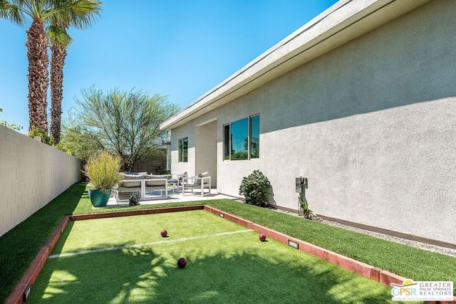 1157 Enamor Court, Palm Springs, CA 92262