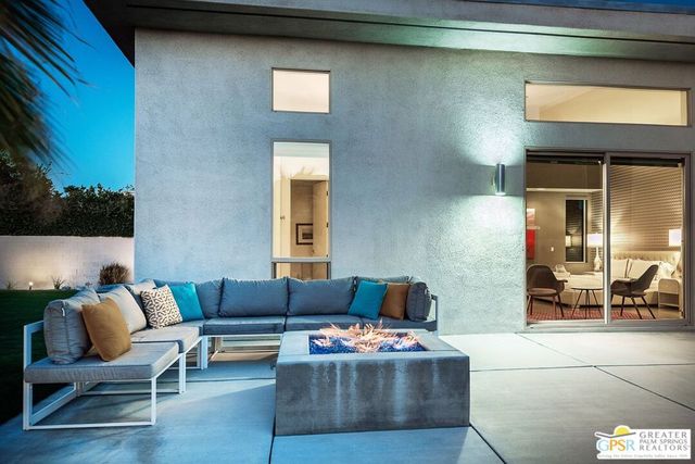 1157 Enamor Court, Palm Springs, CA 92262