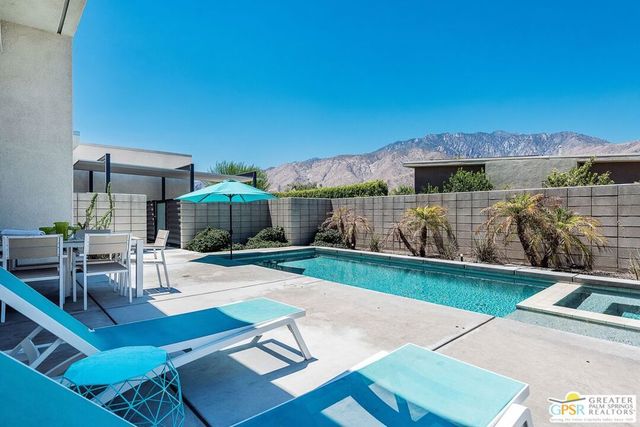 1157 Enamor Court, Palm Springs, CA 92262