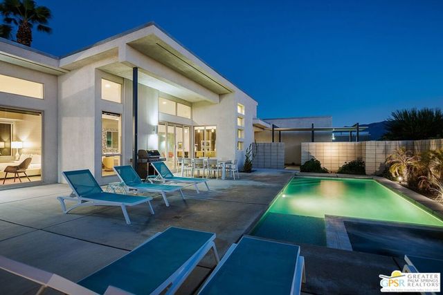 1157 Enamor Court, Palm Springs, CA 92262