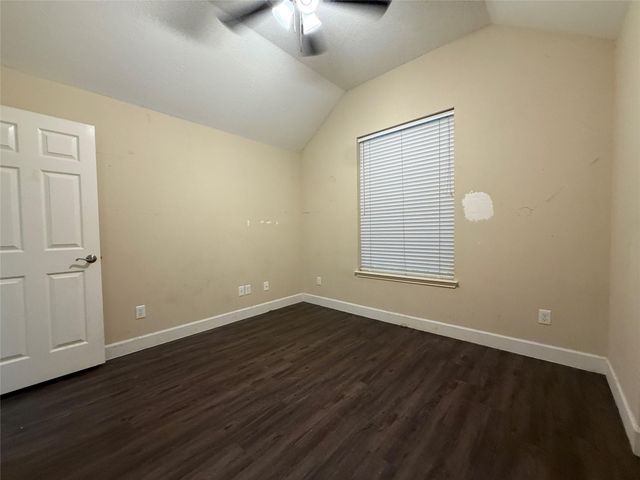2010 Trail Water Court, Houston, TX 77339