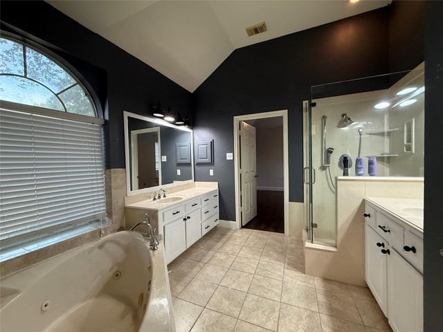 2010 Trail Water Court, Houston, TX 77339