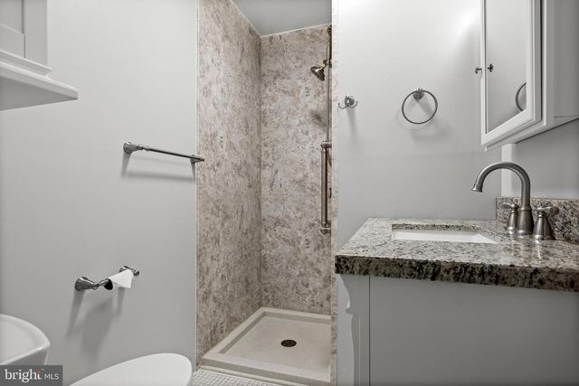 718 RANCOCAS AVENUE, Riverside, NJ 08075