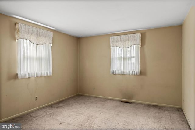 718 RANCOCAS AVENUE, Riverside, NJ 08075