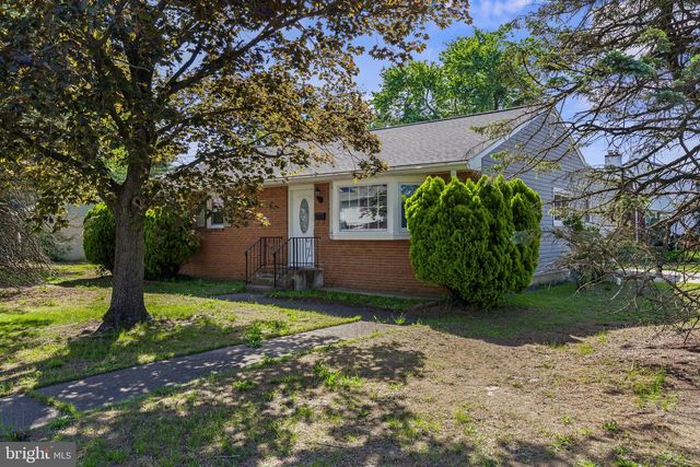 718 RANCOCAS AVENUE, Riverside, NJ 08075