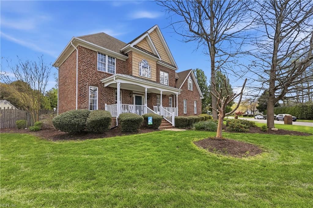 715 Wentworth DR, Chesapeake, VA 23322