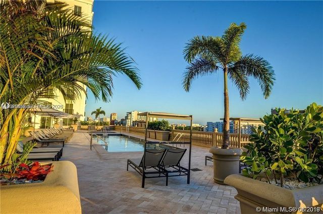 10 Aragon Ave 1018, Coral Gables, FL 33134