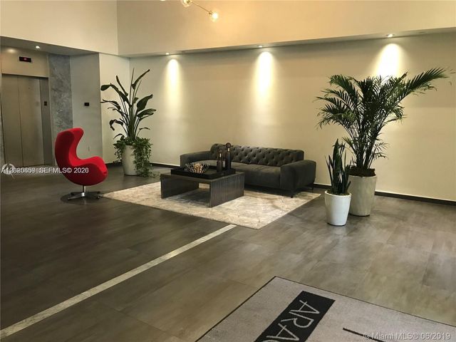 10 Aragon Ave 1018, Coral Gables, FL 33134