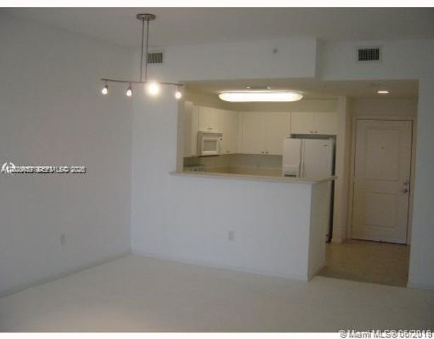 10 Aragon Ave 1018, Coral Gables, FL 33134