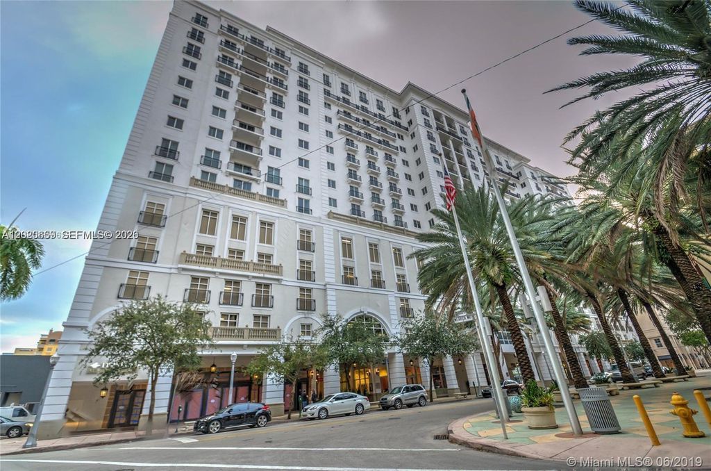 10 Aragon Ave 1018, Coral Gables, FL 33134