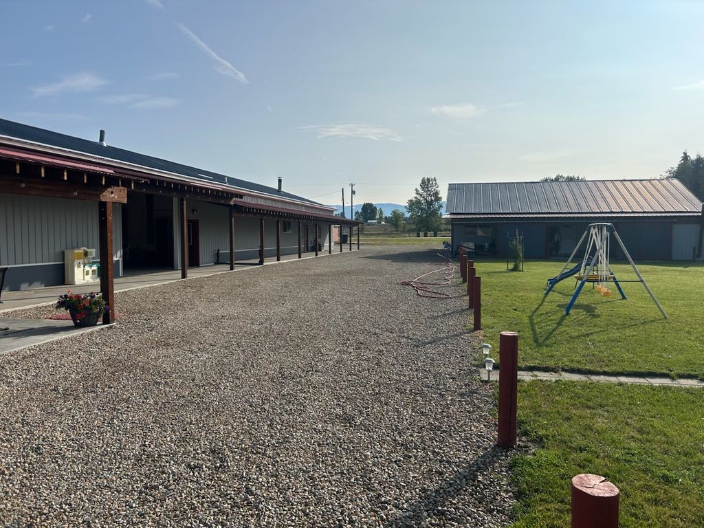 422 Moiese Lane, Stevensville, MT 59870 photo 2