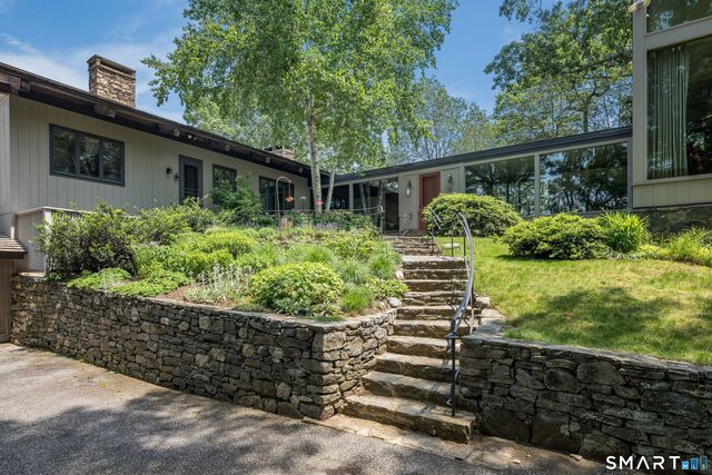 41 Watrous Point Road, Old Saybrook, CT 06475