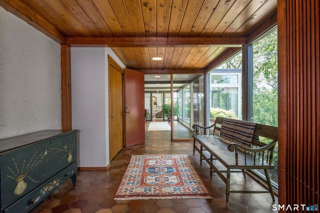 41 Watrous Point Road, Old Saybrook, CT 06475