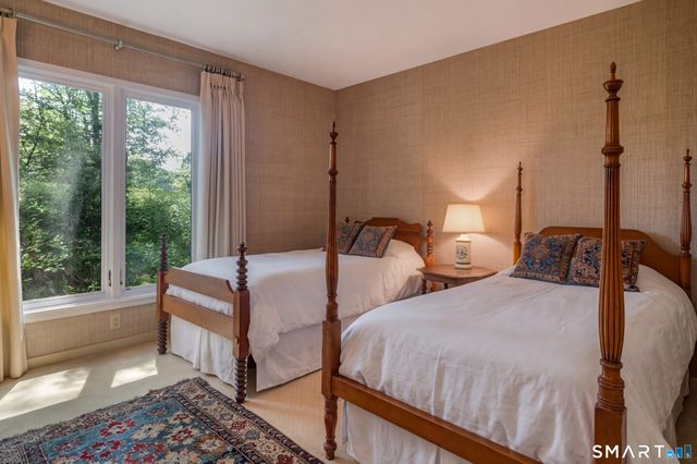 41 Watrous Point Road, Old Saybrook, CT 06475