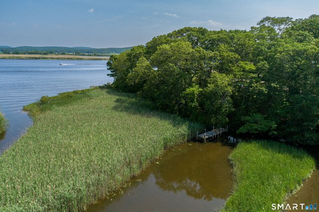 41 Watrous Point Road, Old Saybrook, CT 06475