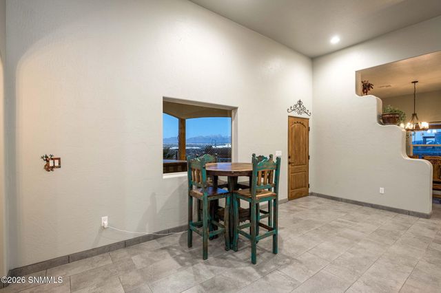 1622 Calle De Valezquez, Las Cruces, NM 88007