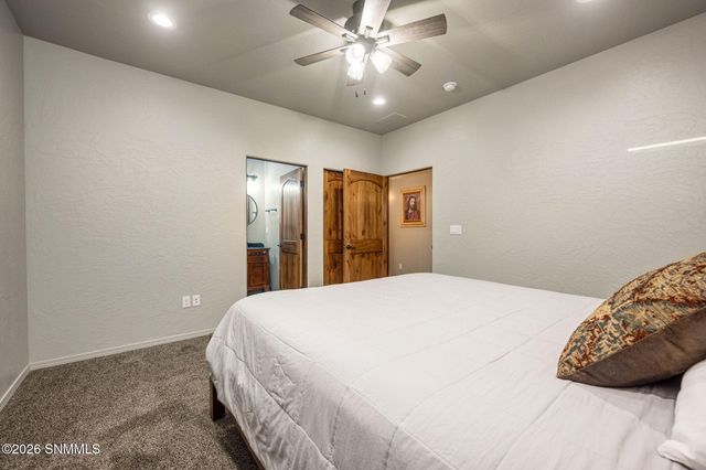 1622 Calle De Valezquez, Las Cruces, NM 88007