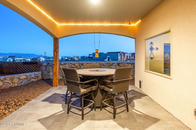 1622 Calle De Valezquez, Las Cruces, NM 88007