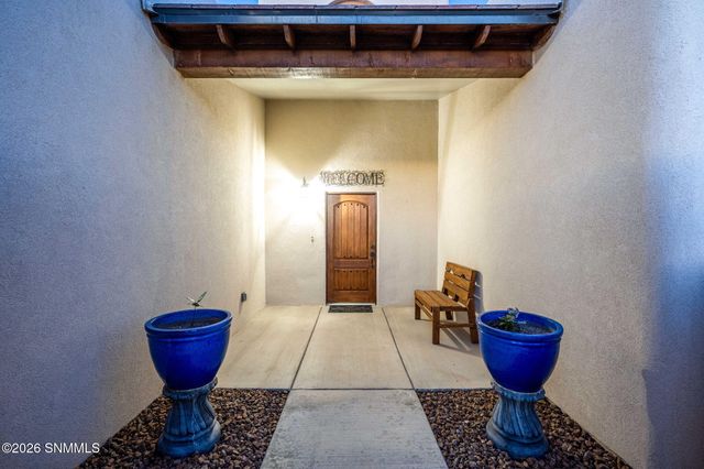 1622 Calle De Valezquez, Las Cruces, NM 88007