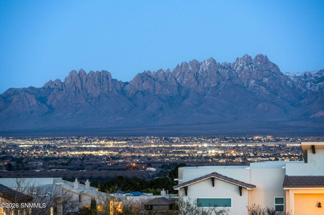 1622 Calle De Valezquez, Las Cruces, NM 88007