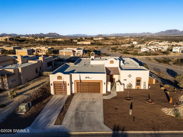 1622 Calle De Valezquez, Las Cruces, NM 88007