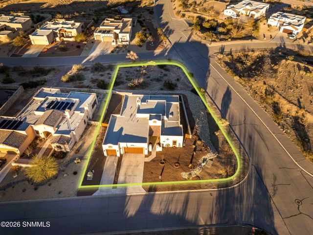 1622 Calle De Valezquez, Las Cruces, NM 88007