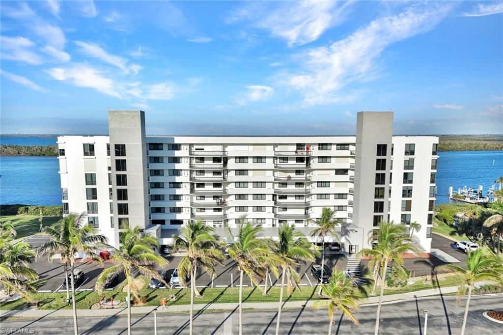 4203 Bay Beach LN # 3E, Fort Myers Beach, FL 33931