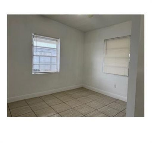 16201 NW 27th Avenue NW 16201, Opa-locka, FL 33054