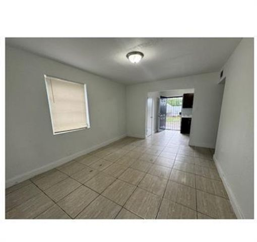 16201 NW 27th Avenue NW 16201, Opa-locka, FL 33054
