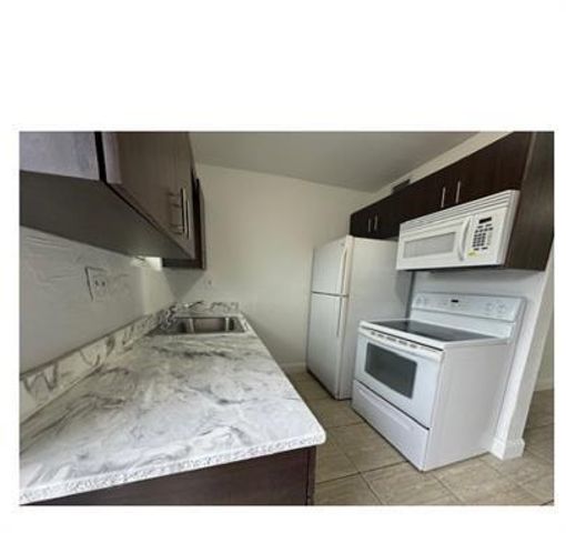 16201 NW 27th Avenue NW 16201, Opa-locka, FL 33054