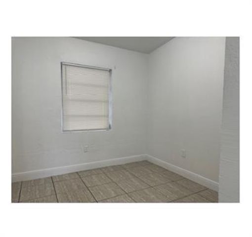 16201 NW 27th Avenue NW 16201, Opa-locka, FL 33054