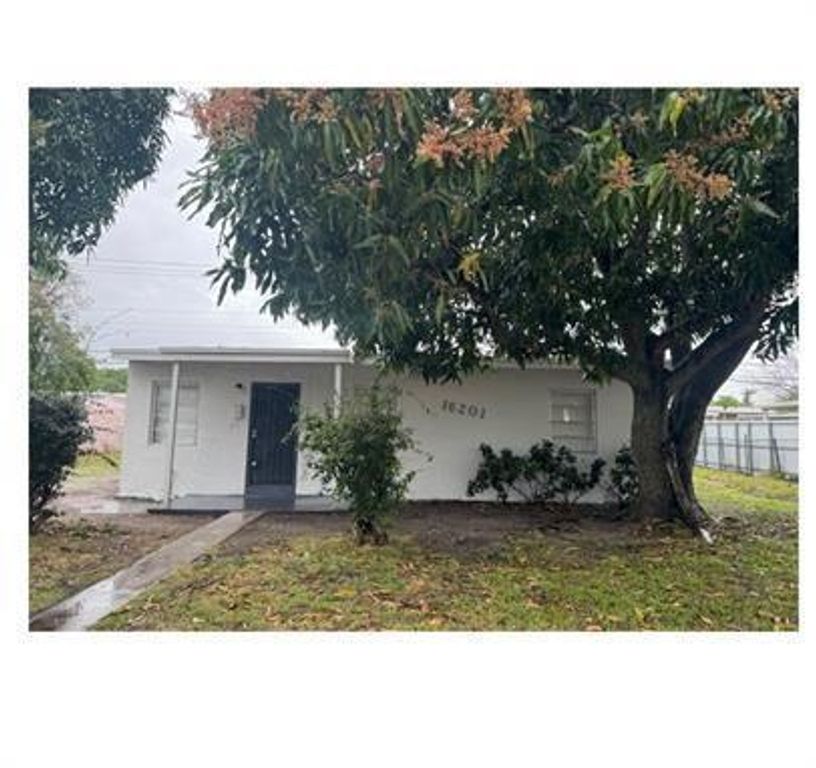 16201 NW 27th Avenue NW 16201, Opa-locka, FL 33054