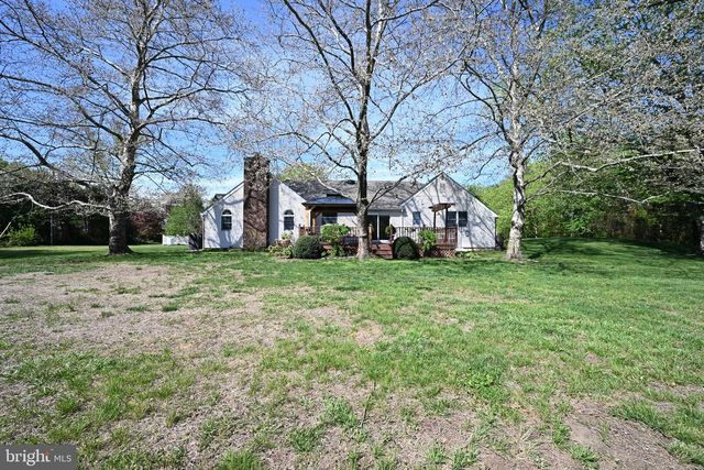 126 JULIUSTOWN RD, Columbus, NJ 08022