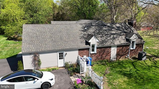 126 JULIUSTOWN RD, Columbus, NJ 08022