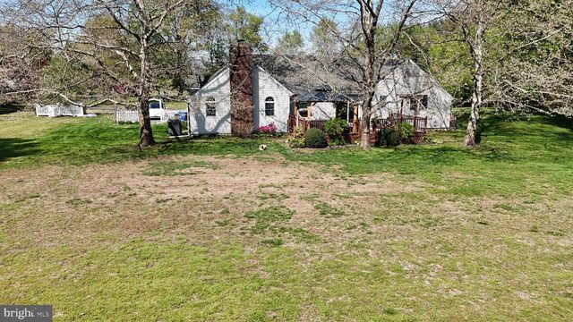 126 JULIUSTOWN RD, Columbus, NJ 08022