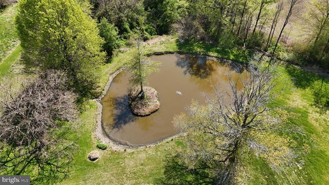 126 JULIUSTOWN RD, Columbus, NJ 08022