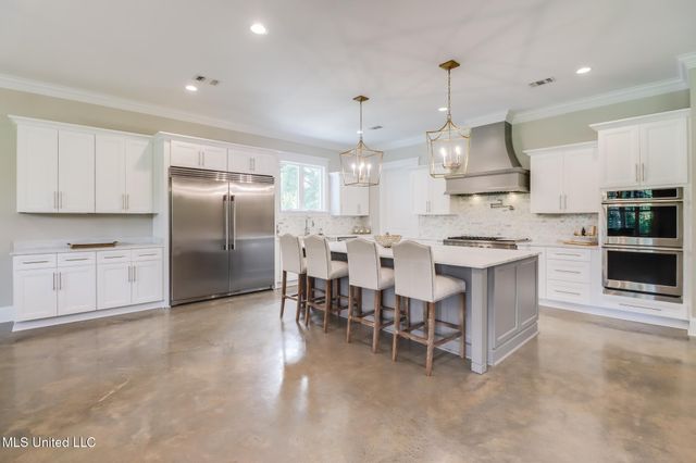 15240 Karen Road, Biloxi, MS 39532