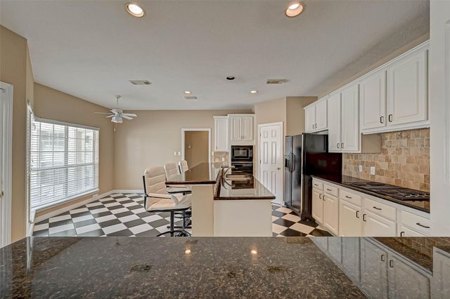 14303 Reissen Lane, Houston, TX 77069