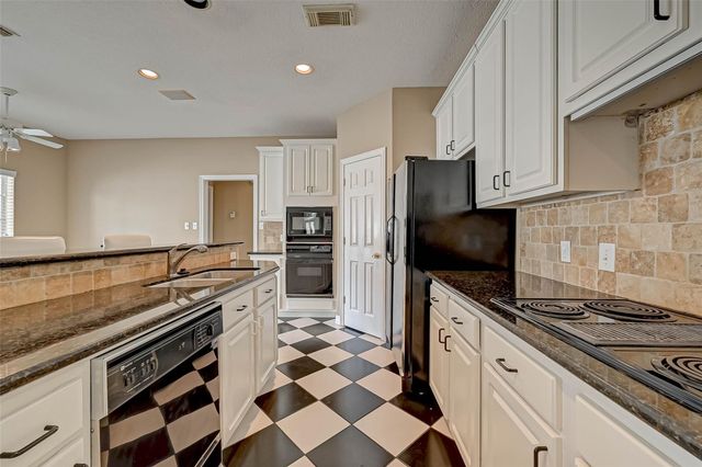 14303 Reissen Lane, Houston, TX 77069