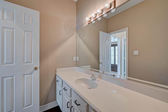 14303 Reissen Lane, Houston, TX 77069