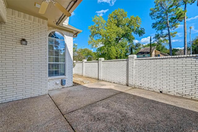 14303 Reissen Lane, Houston, TX 77069