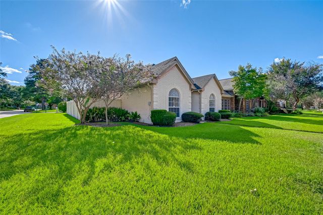 14303 Reissen Lane, Houston, TX 77069