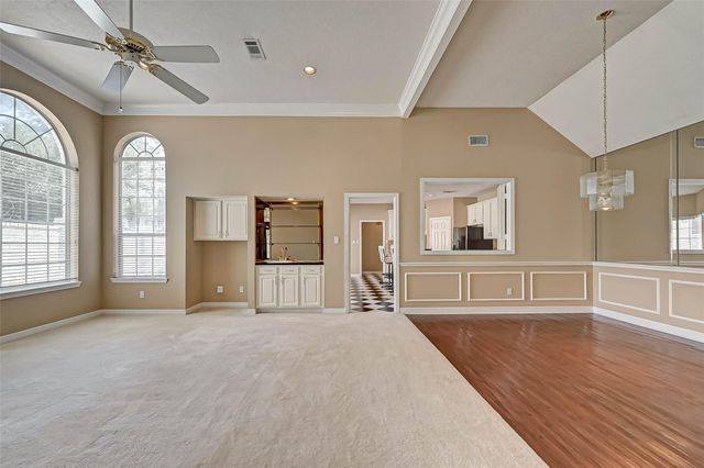 14303 Reissen Lane, Houston, TX 77069
