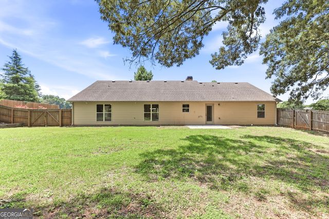 482 Logans Way, Hoschton, GA 30548