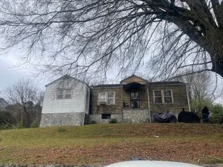 1121 Orangewood Avenue, Chattanooga, TN 37404