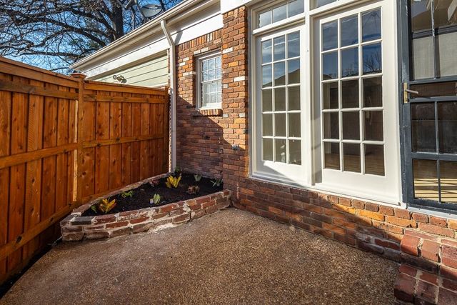 4745 AYNSLEY DR, Memphis, TN 38117