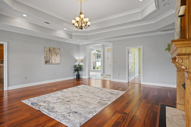 33 Rue Lafitte, Hattiesburg, MS 39402